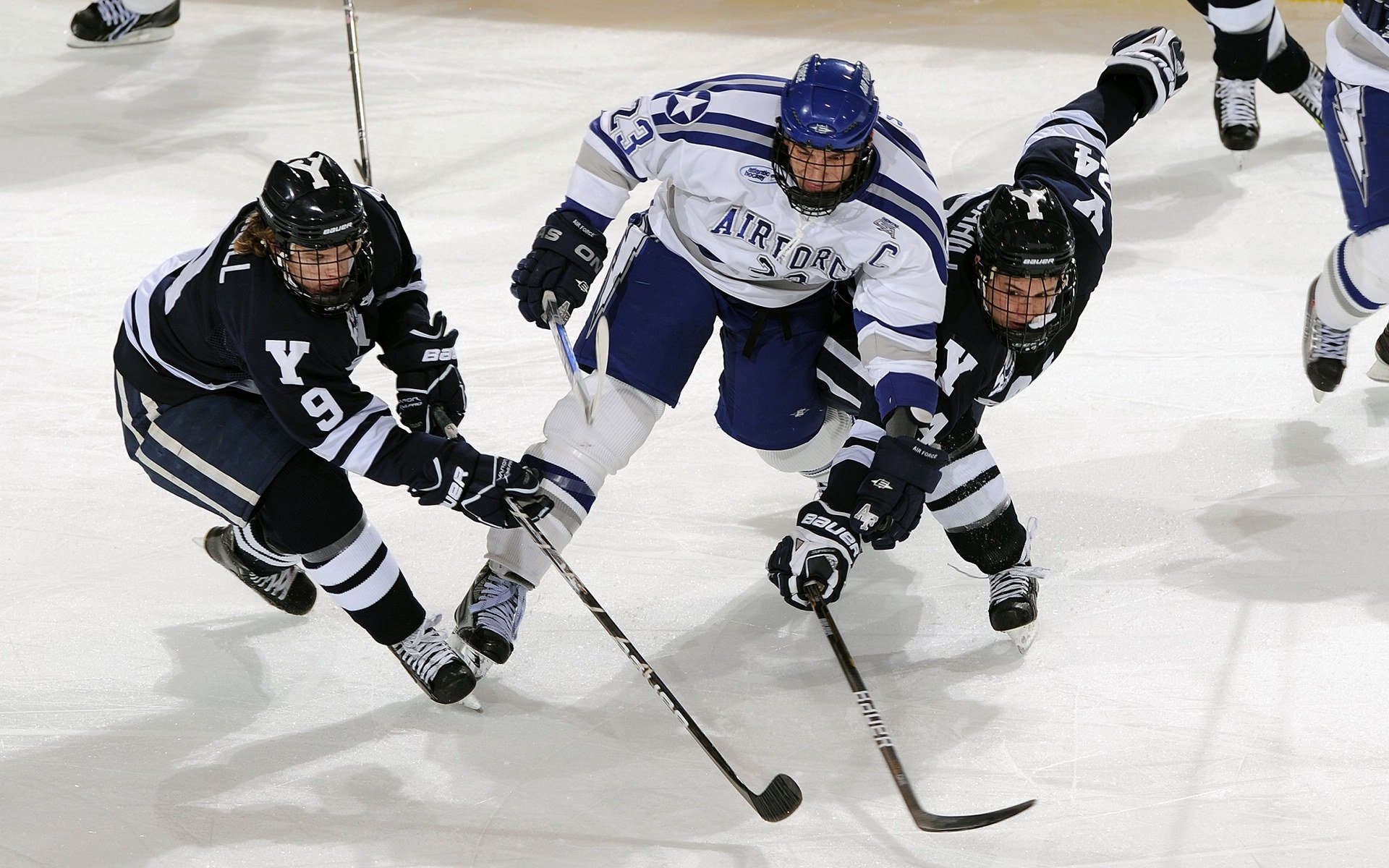 绝境淬火,莫兰特压力下完成爆发,火箭速胜魔术启示录