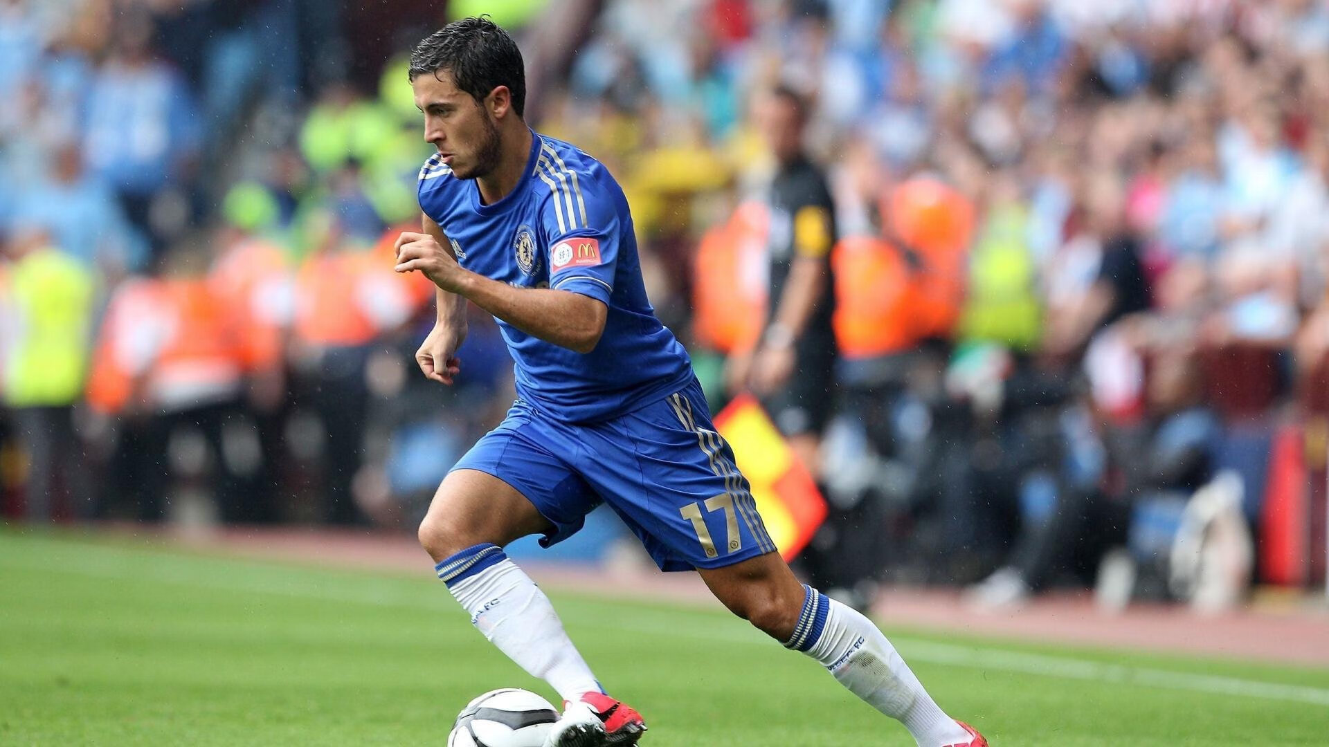 弗拉霍维奇爆发点燃战术革命，阿森纳北欧风暴冲垮瑞典铁壁