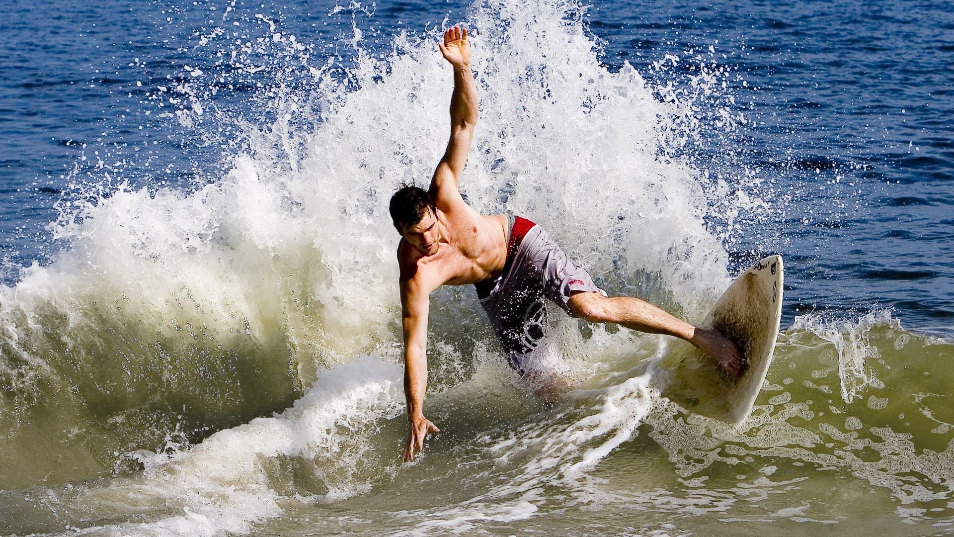 美网碾压年终总决赛，阿尔卡拉斯扛起全队，新一代领袖的崛起